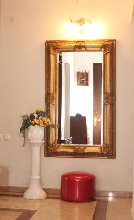 Apartment Rustaveli 57 บาทูมิ ภายนอก รูปภาพ